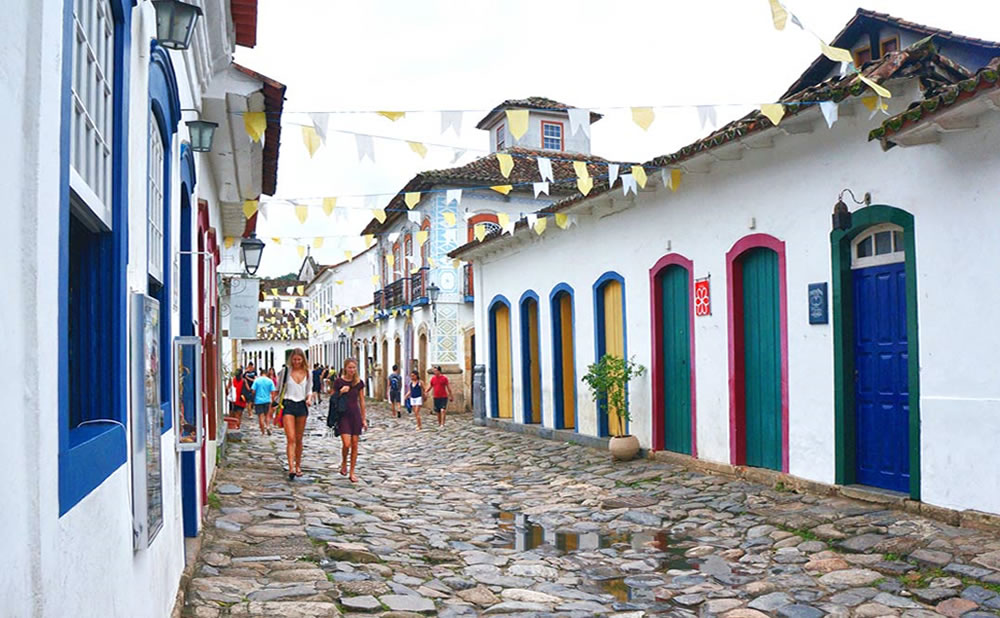 Centro historico de paraty vuelos a brasil