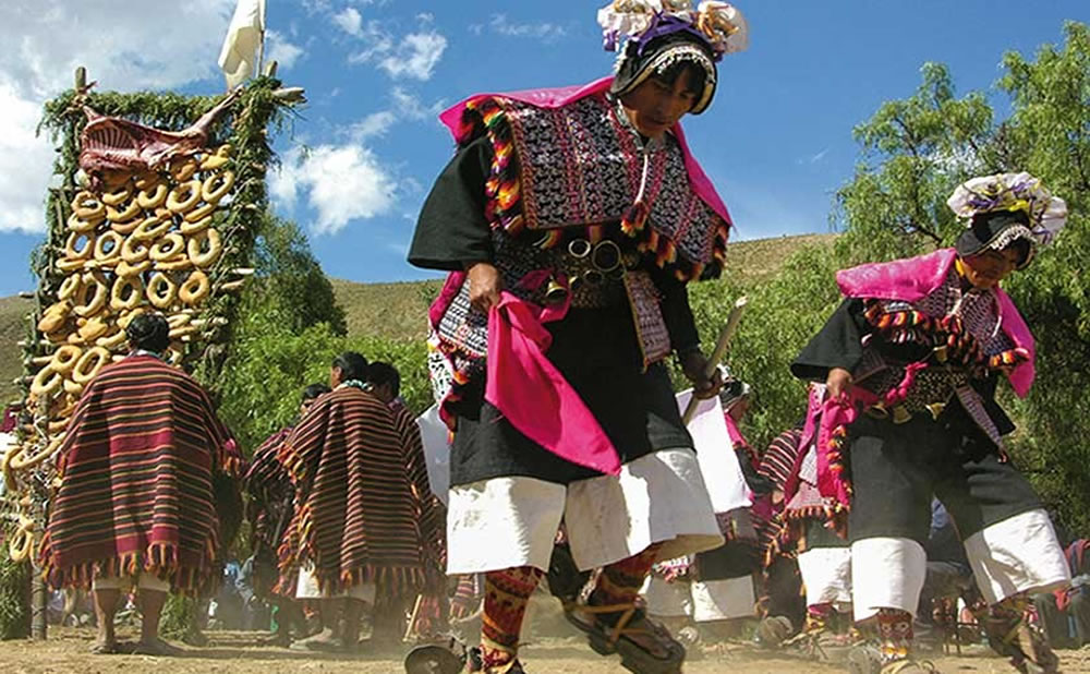 Fiesta de cultura pujillay turismo bolivia