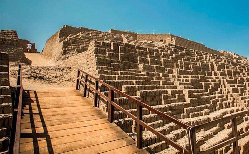 Huaca pucllana destino lima