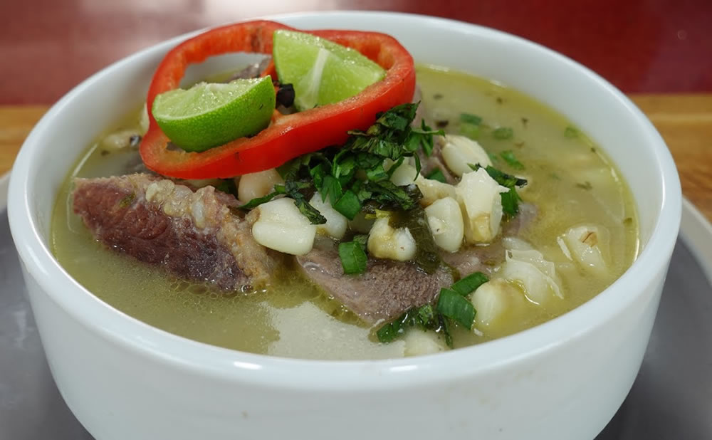 Mondongo ayacuchano vuelos turisticos ayacucho