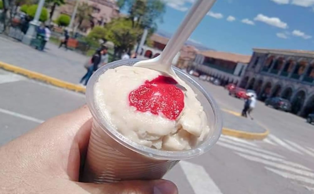 Muyuchi helado tipico viaje turistico ayacucho