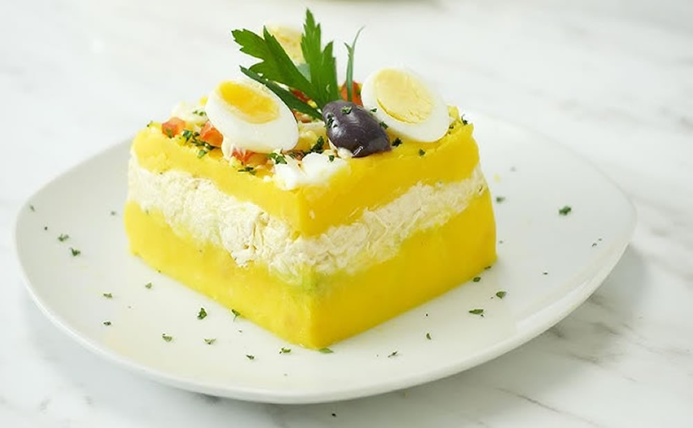 Plato causa limeña viaje a lima