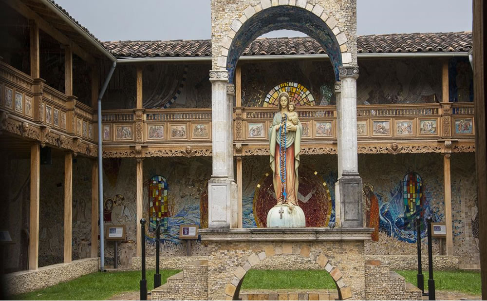 Santuario virgen del rosario atractivo cultural viaje a cajamarca