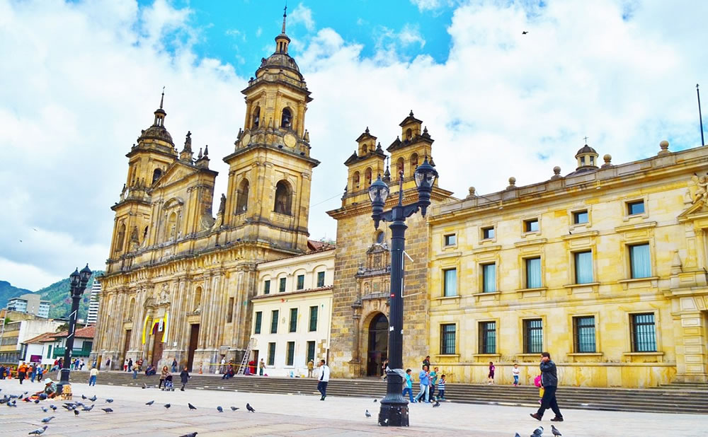 Tour cultural basilica metropolitana bogota