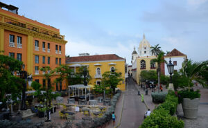 Ciudad amurallada tours colombia