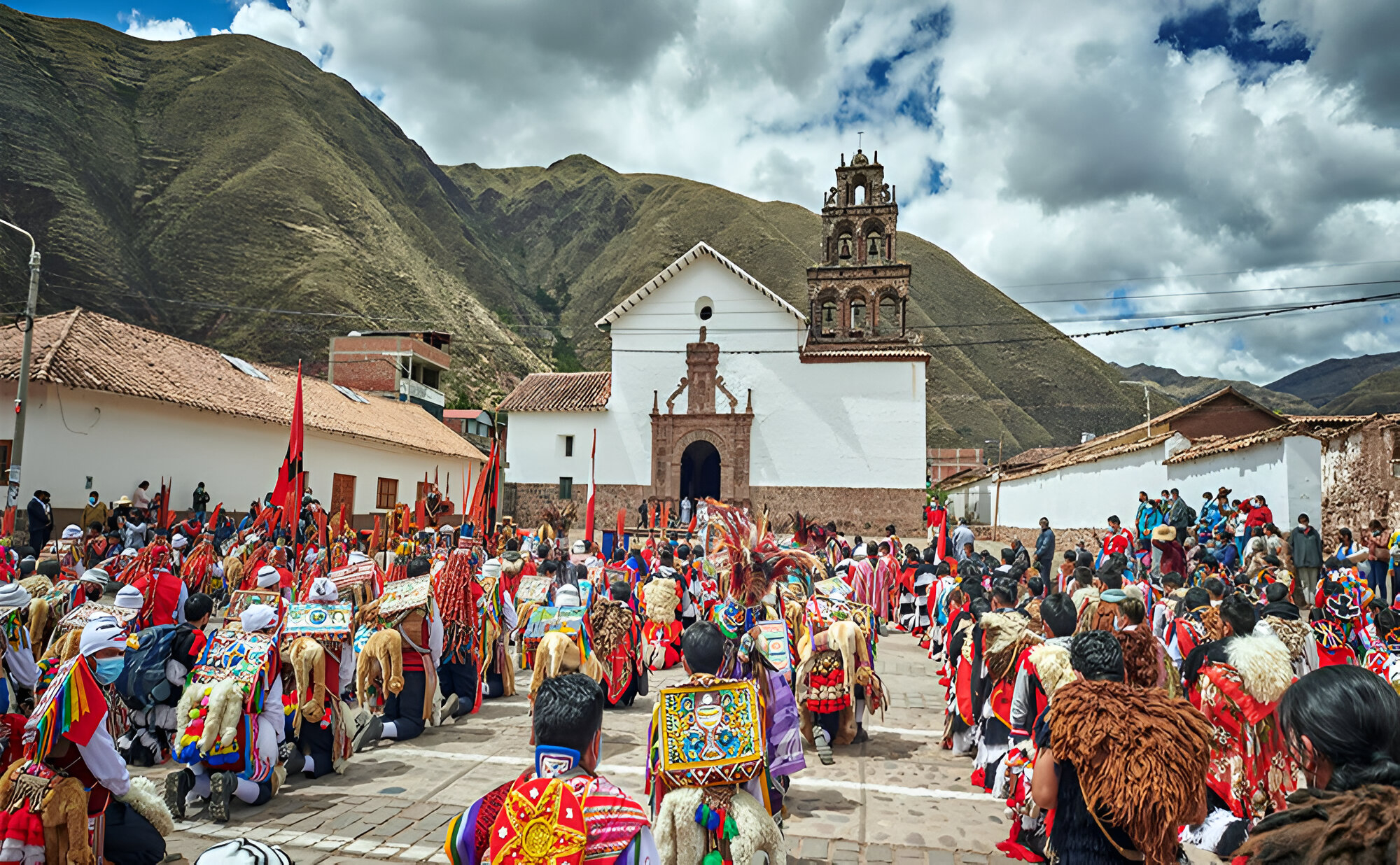 Santuario del señor qoyllurit tour cultural personalizado cusco